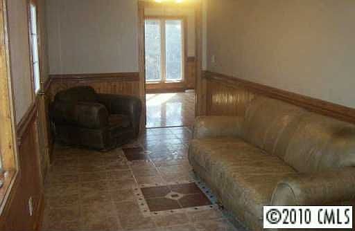 5th image of 117 Jarab Hill Ln