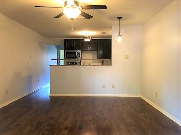 2nd image of 518 E 7th St APT 9