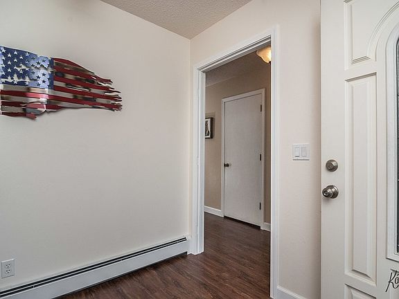 2nd image of 5019 Dartmouth Dr
