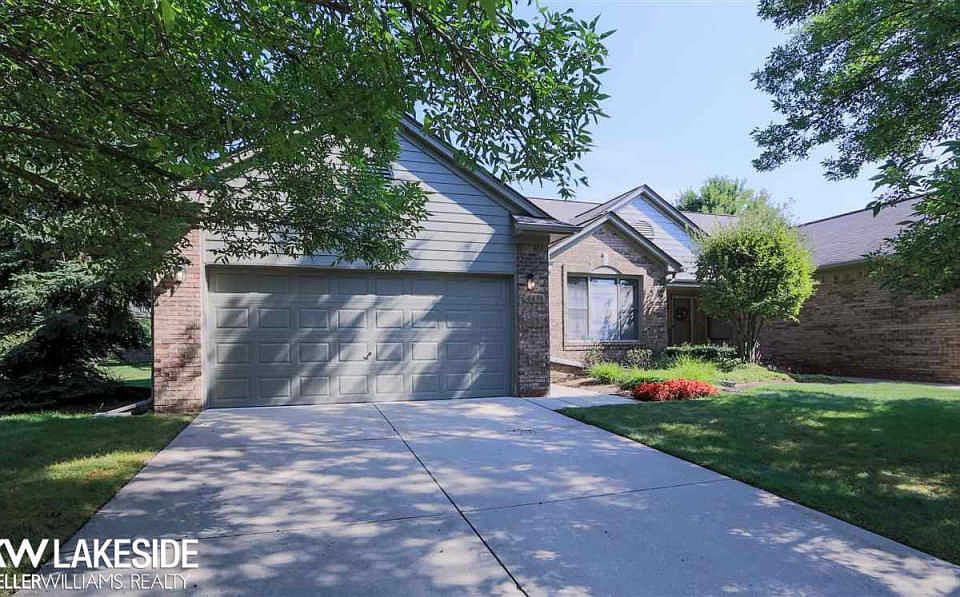 1st image of 4421 Larkspur Ct