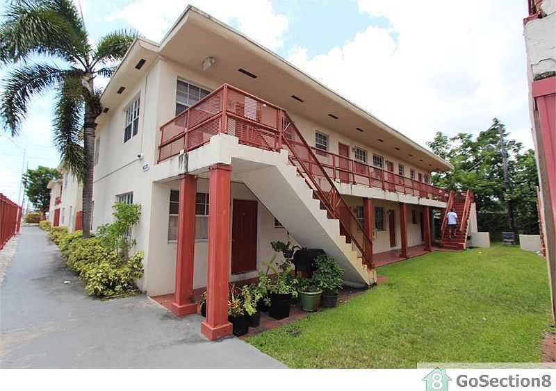 1st image of 14220 NW 22nd Ave APT 4