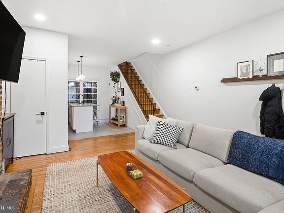 5th image of 1704 Naudain St