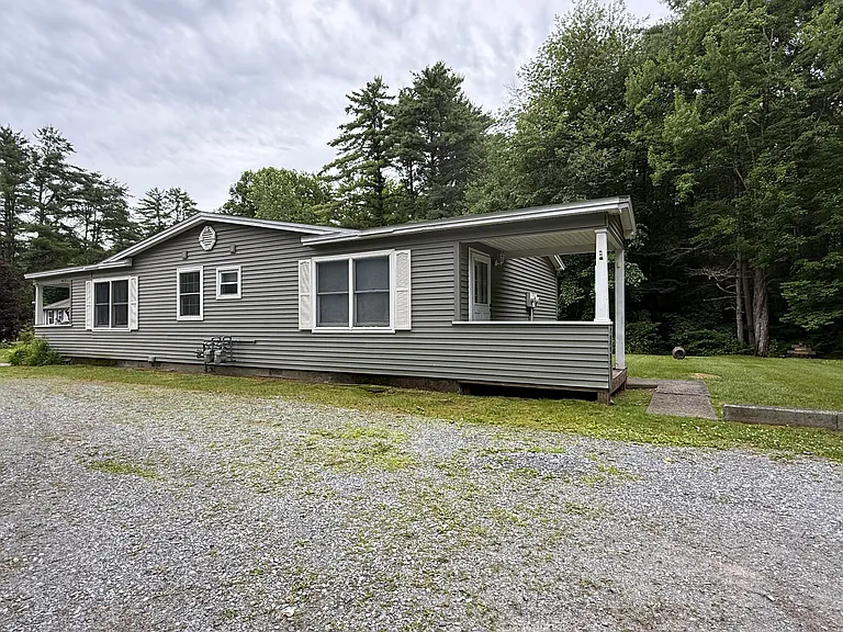 209 Fort Edward Rd #A — Photo 14