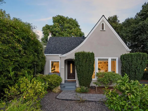 921 Sherwood Ave, Los Altos, CA 94022