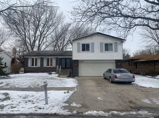 18532 May St, Homewood, IL 60430