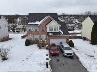 329 Larkspur Ln, Martinsburg, WV 25403