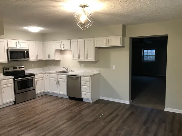 509 Prairie Dr, Louisville, KY 40229