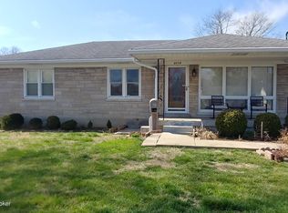 4114 Dover Rd, Louisville, KY 40216