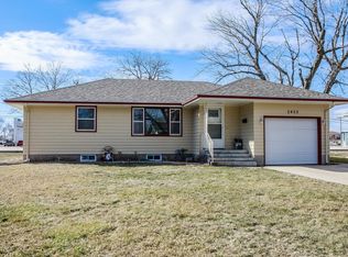 2452 Kummer Dr, Columbus, NE 68601
