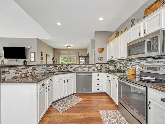 5th image of 2820 Ashton Cir