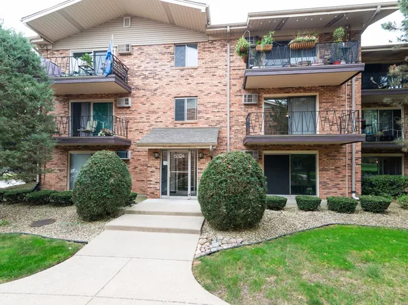 5324 Waterbury Dr APT 1503, Crestwood, IL 60445