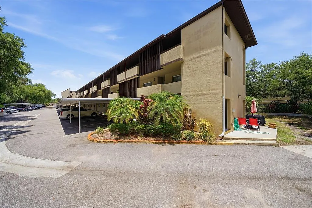 2 bed, 2.0 bath, 1120 sqft, $1,850 — Photo 3