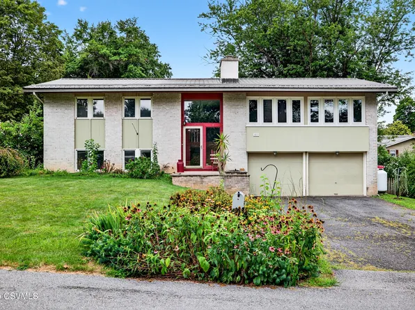 407 S 20th St, Lewisburg, PA 17837