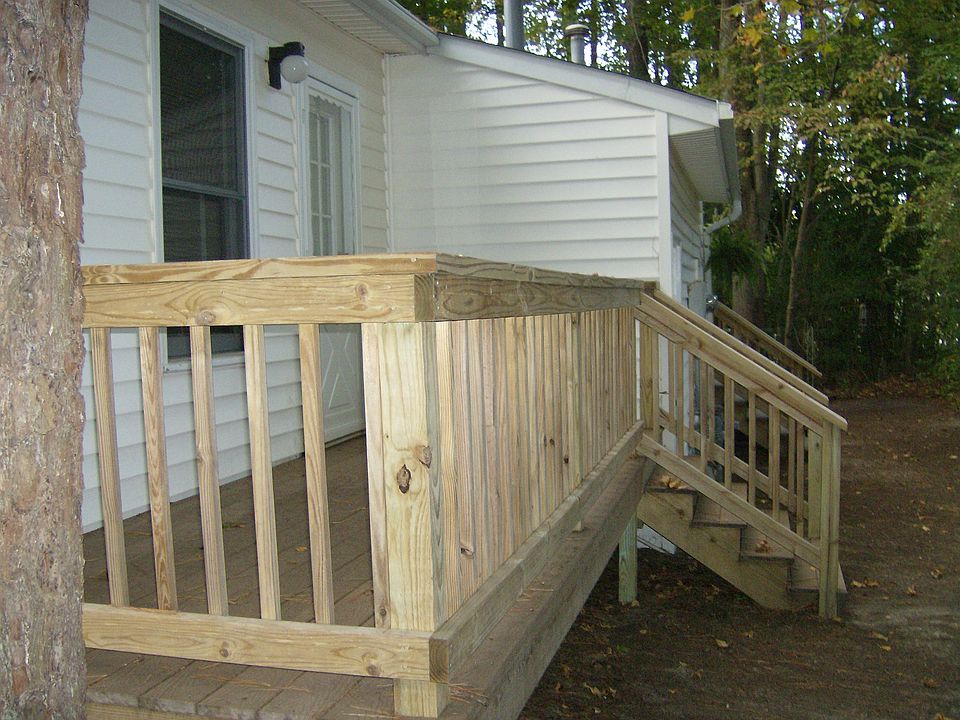 2nd image of 4046 Ironbound Rd #A