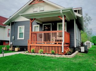 522 S Johnston Ave, Rockford, IL 61102