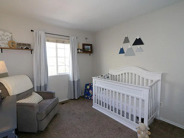 2859 E 118th Cir — Photo 15