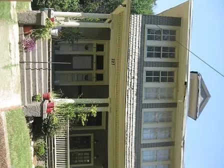 227 Noble Ave