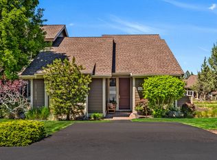 11065 Village Loop, Redmond, OR 97756