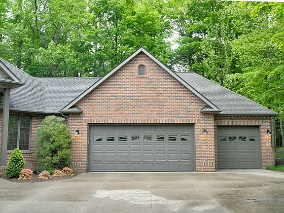 2nd image of 4132 Stone Creek Dr