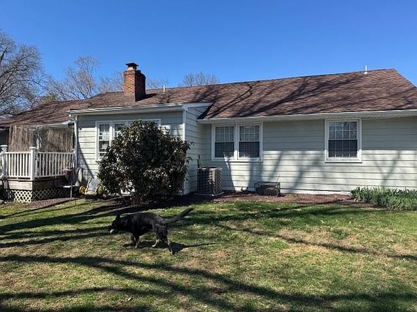 445 Pelham Rd