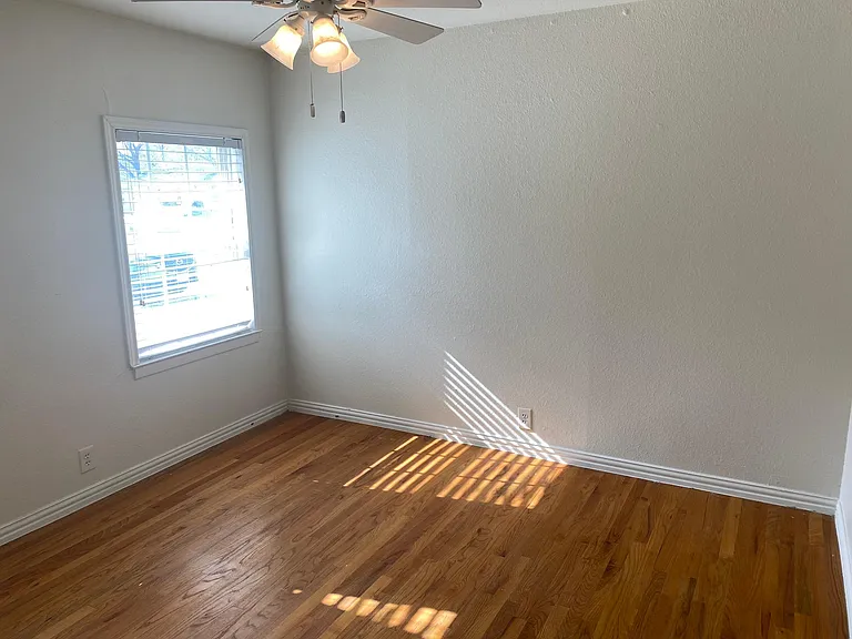 510 Panhandle St — Photo 14