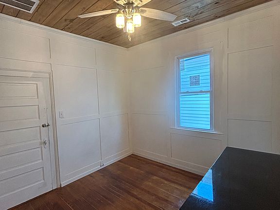 3rd image of 634 Rutledge Ave #4