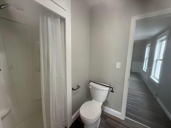 2nd image of 99 Elm St APT 4