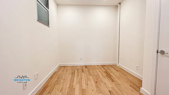 Rented by Brighton Management | media 17