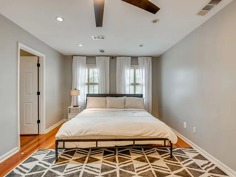 2093 Breconridge Dr SW — Photo 18