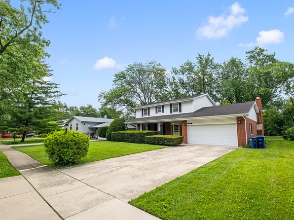 509 69th St, Darien, IL 60561