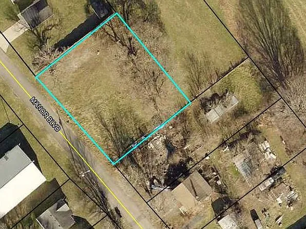 152 Manor Blvd, Crab Orchard, KY 40419