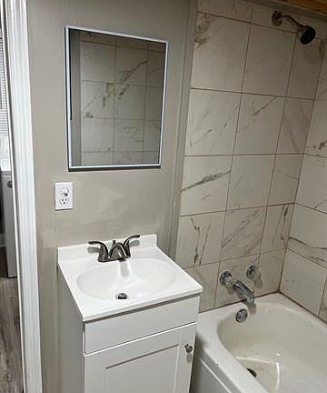 5th image of 667 Glankler St