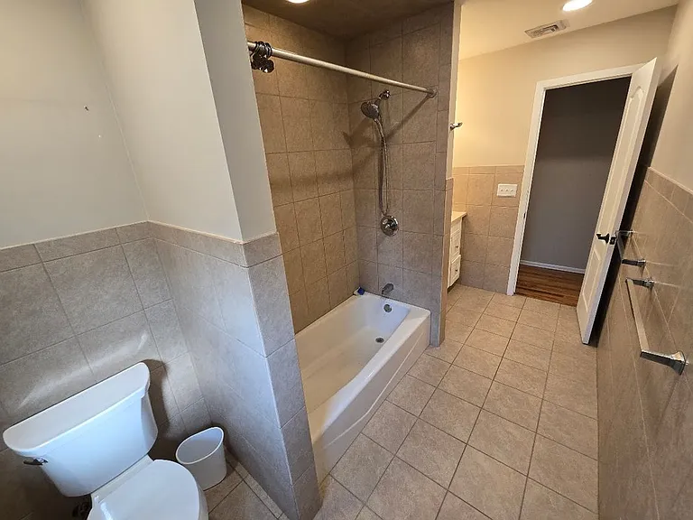 318 E 54th St #2 — Photo 9