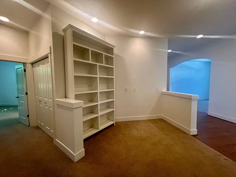 3875 Cameron Dr NE — Photo 14