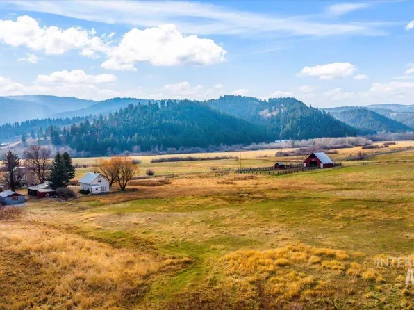 2730 Council Cuprum Rd, Council, ID 83612