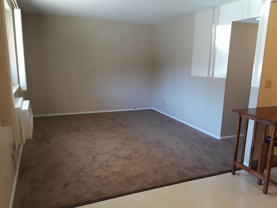 1st image of 33145 Vine St