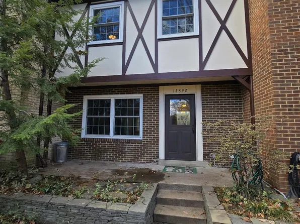 14892 Lambeth Sq, Centreville, VA 20120