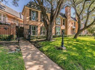 7814 Meadow Park Dr APT 220, Dallas, TX 75230