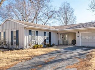 9225 Hardy St, Overland Park, KS 66212