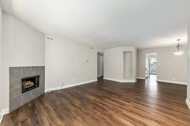1736 S Washington St #1736 — Photo 5