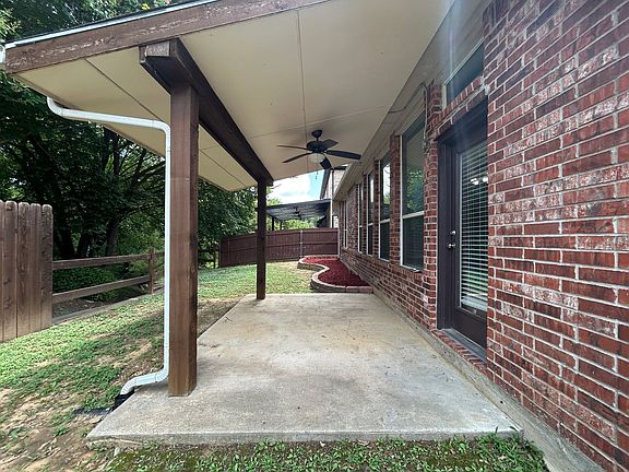 5th image of 4215 Glen Garden Dr