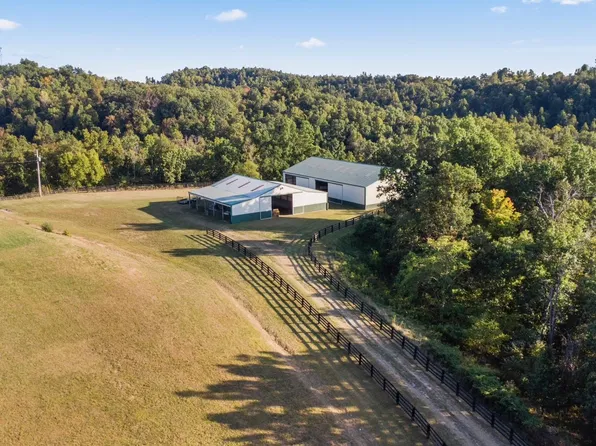 Mesa Dr, Catlettsburg, KY 41129