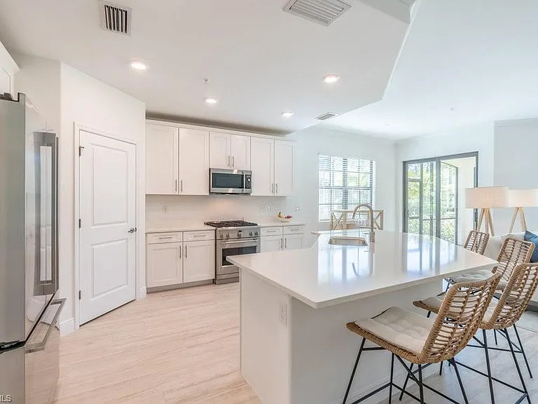 16352 Viansa Way #101 — Photo 6