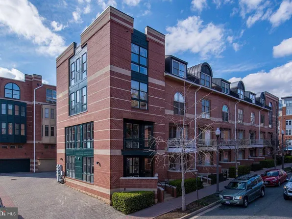 1662 N Quinn St, Arlington, VA 22209