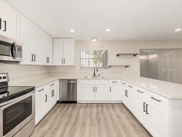 850 Tam O Shanter — Photo 12