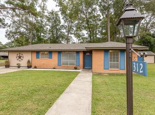 312 Dora St, Cleveland, TX 77328