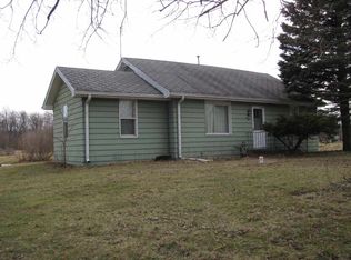 1009 W Mishawaka Rd, Elkhart, IN 46517