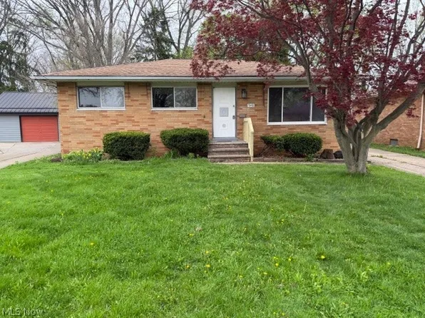 948 Bern Ave, Cleveland, OH 44109