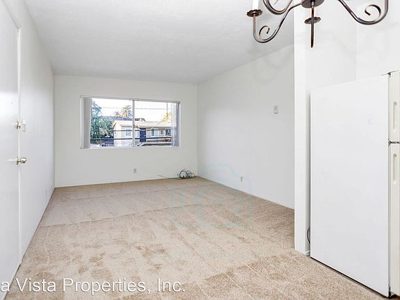 3rd image of 1929 Fortuna Ave