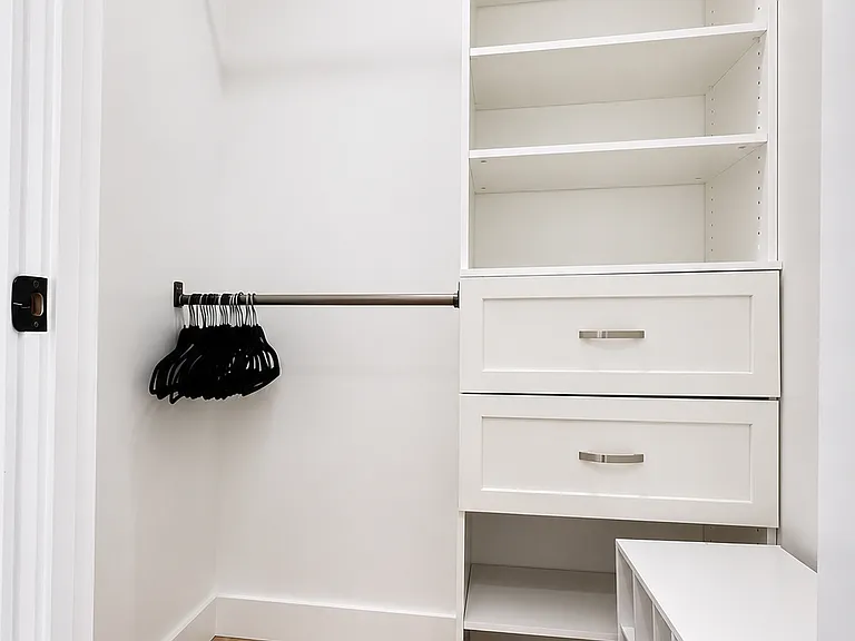 5735 Wilhelmina Ave — Photo 18
